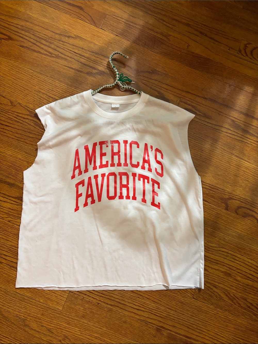 White cutoff sleeves and bottom Tee with Red "AMERICA'S FAVORITE" Print